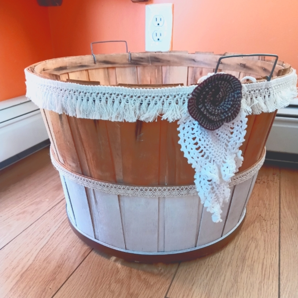 Farmhouse Rustic Shabby Chic Boho Bushel Basket